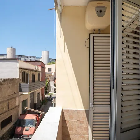 Capodichino Apartment 127-11-3